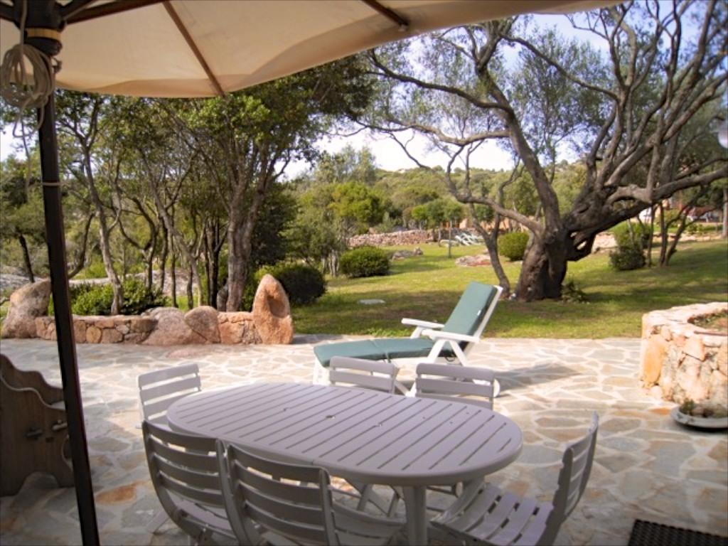 Willa Le Tre Pietre Baja Sardinia Zewnętrze zdjęcie