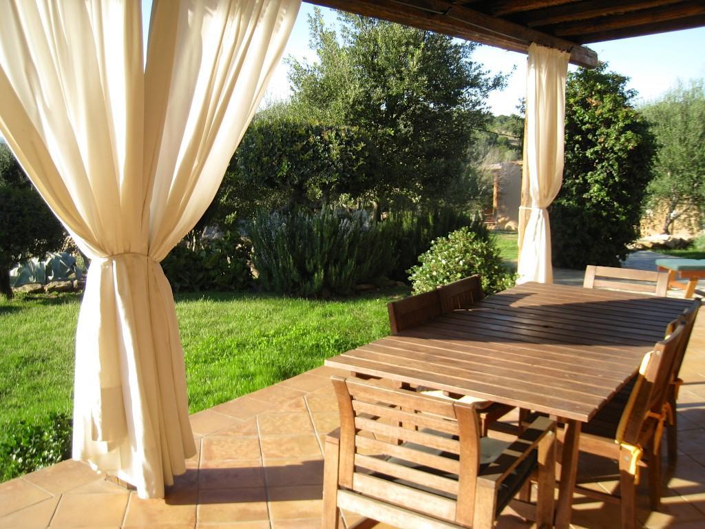 Willa Le Tre Pietre Baja Sardinia Zewnętrze zdjęcie